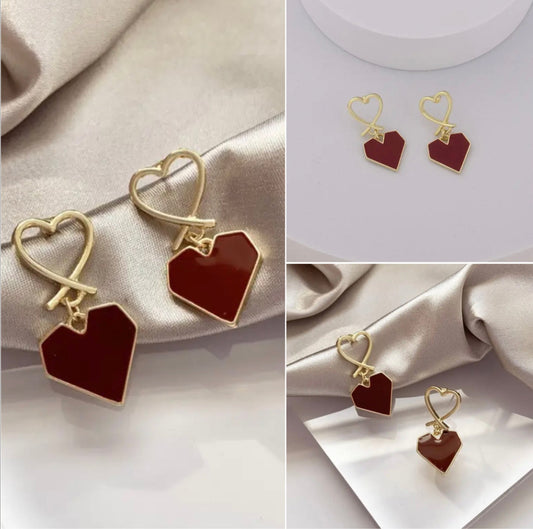 Simple heart earrings