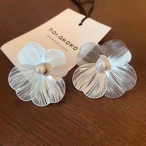 Elegant Blossom Pearl Earrings