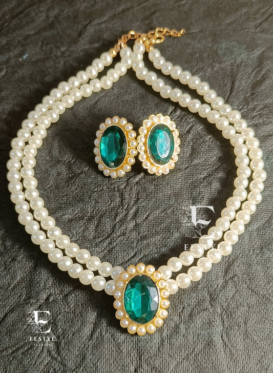 Pearl and Emerald Green Gemstone Jewelry Set